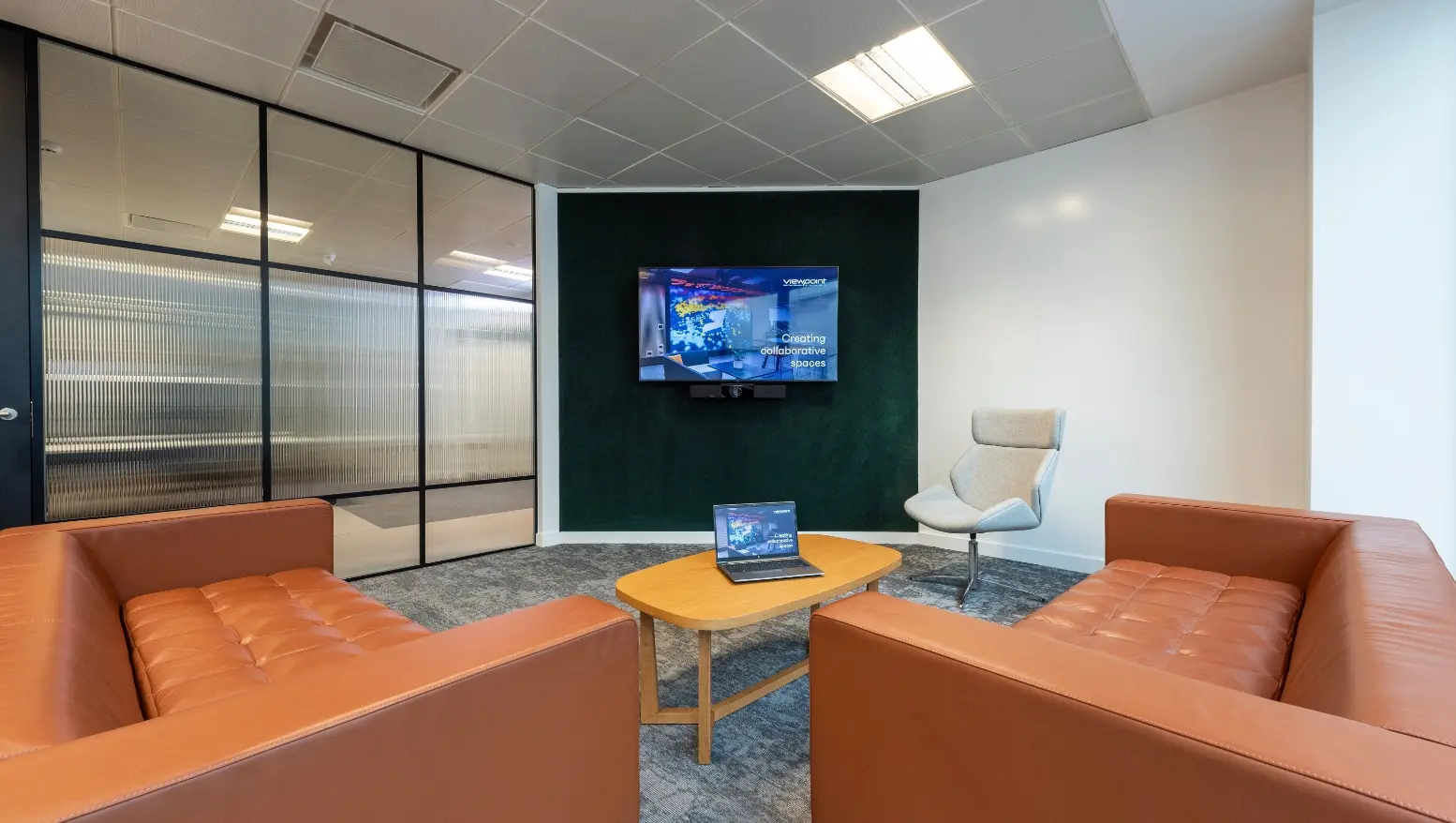 Autotrader relaxed meeting area